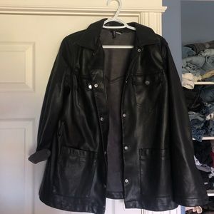 BLACK LEATHER SHACKET!! 90s inspired
